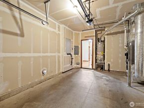 1317 52nd Street NE, Auburn WA 98002