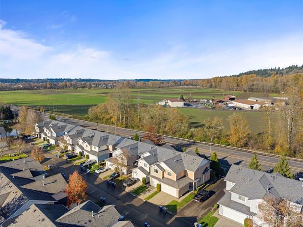 1317 52nd Street NE, Auburn WA 98002