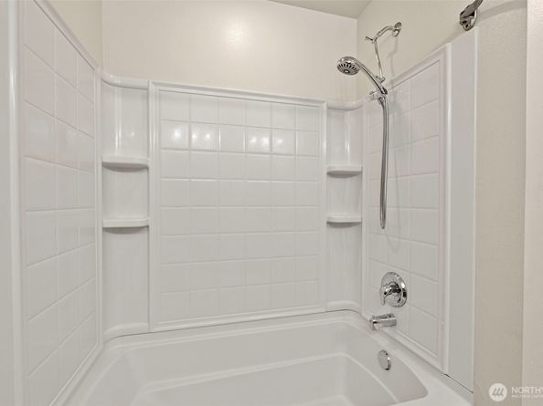 1317 52nd Street NE, Auburn WA 98002