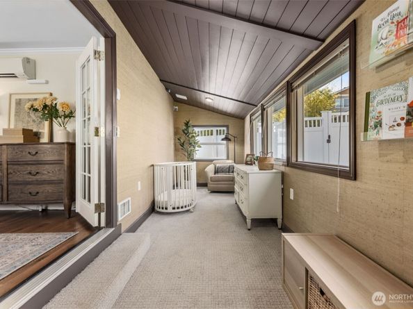 3610 SW Kenyon Street, Seattle WA 98126