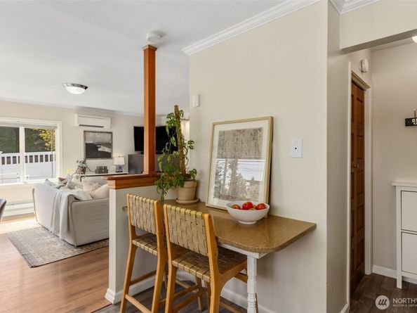 3610 SW Kenyon Street, Seattle WA 98126