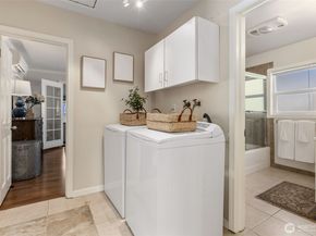 3610 SW Kenyon Street, Seattle WA 98126