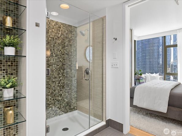 820 Blanchard Street 1507, Seattle WA 98121
