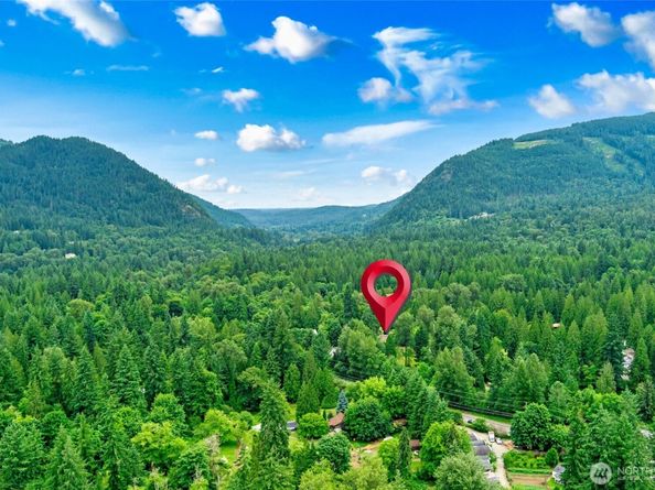 23606 SE Tiger Mountain Road, Issaquah WA 98027
