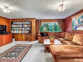 23606 SE Tiger Mountain Road, Issaquah WA 98027