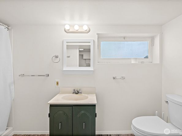 3010 W Smith Street, Seattle WA 98199