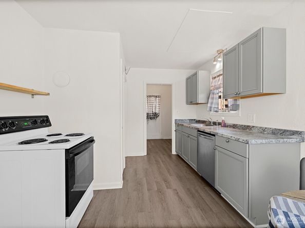 3010 W Smith Street, Seattle WA 98199