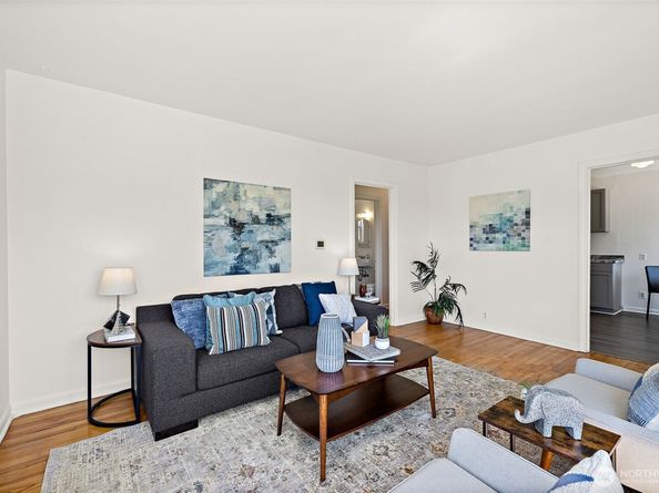 3010 W Smith Street, Seattle WA 98199