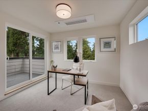13542 39th Avenue NE A, Seattle WA 98125