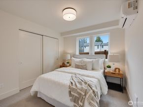 13542 39th Avenue NE A, Seattle WA 98125
