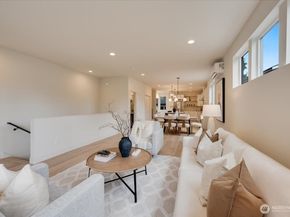 13542 39th Avenue NE A, Seattle WA 98125