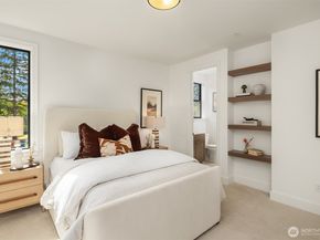15318 154th Avenue NE, Woodinville WA 98072