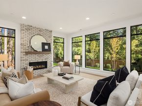 15318 154th Avenue NE, Woodinville WA 98072
