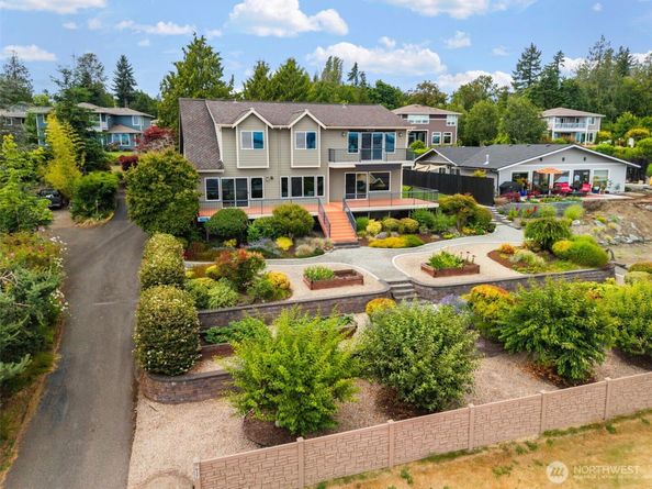 7957 E Trailside Lane, Port Orchard WA 98366