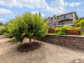 7957 E Trailside Lane, Port Orchard WA 98366
