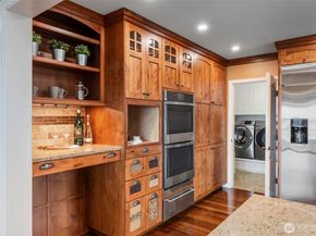 7957 E Trailside Lane, Port Orchard WA 98366