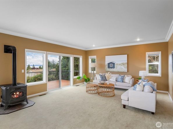 7957 E Trailside Lane, Port Orchard WA 98366