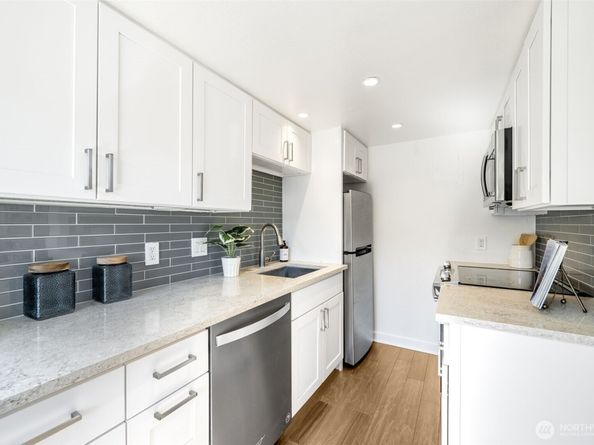 1800 Taylor Avenue N 3, Seattle WA 98109