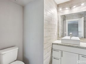 11644 100th Avenue NE 308, Kirkland WA 98034