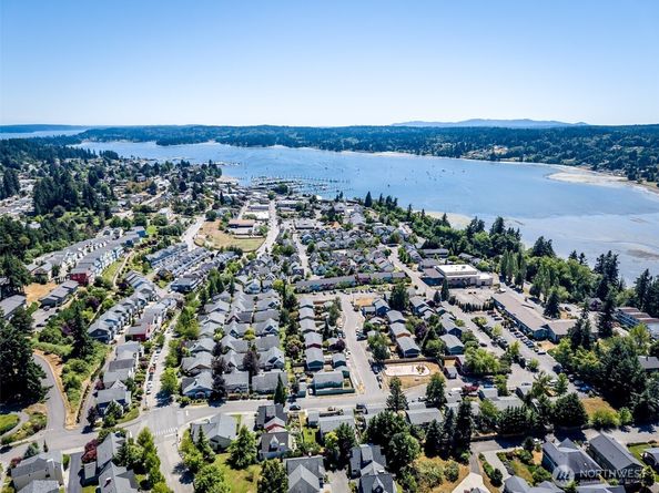 19672 Jensen Way NE, Poulsbo WA 98370