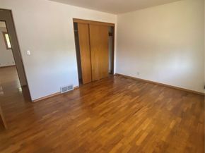 4916 24th Place S, Seattle WA 98108