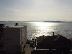 4004 Beach Drive SW 205, Seattle WA 98116