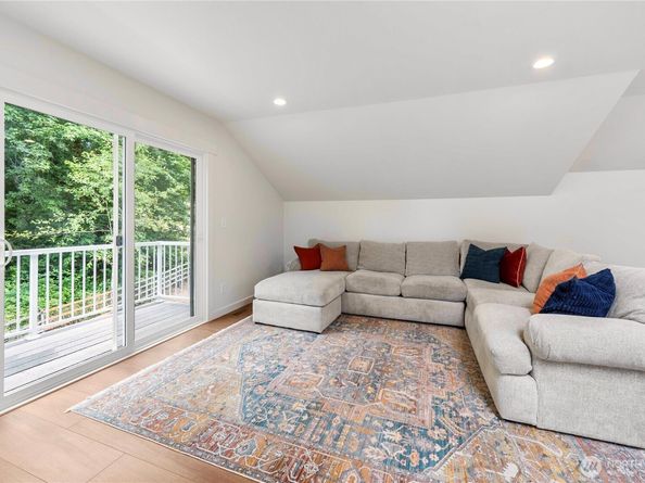 6223 Ebbert Drive SE, Port Orchard WA 98367