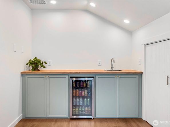 6223 Ebbert Drive SE, Port Orchard WA 98367