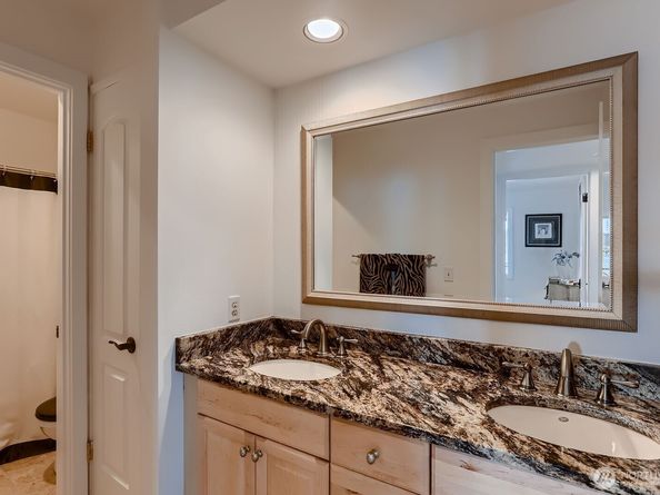 16035 Inglewood Road NE, Kenmore WA 98028