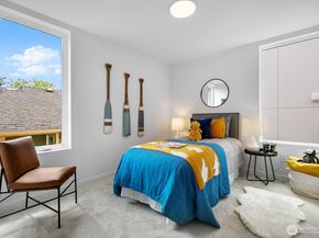 8833 Wallingford Avenue N, Seattle WA 98103