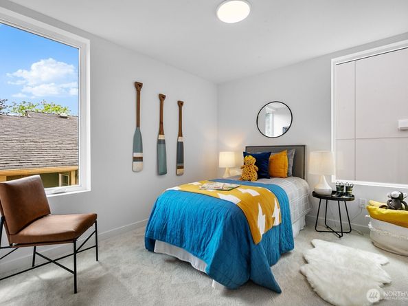 8833 Wallingford Avenue N, Seattle WA 98103
