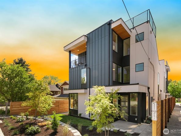 8833 Wallingford Avenue N, Seattle WA 98103