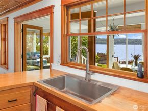 14010 SW Bates Rd., Vashon WA 98070