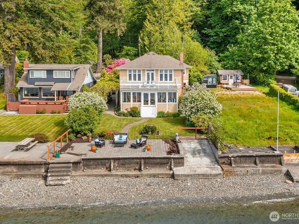 14010 SW Bates Rd., Vashon WA 98070
