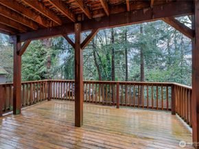 30331 9th Avenue S, Federal Way WA 98003