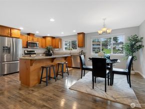 30331 9th Avenue S, Federal Way WA 98003