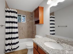 30331 9th Avenue S, Federal Way WA 98003