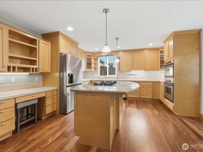 23107 96 Place S, Kent WA 98031