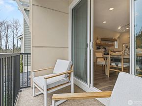 17609 21st Ave W 20, Lynnwood WA 98037