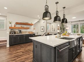 17609 21st Ave W 20, Lynnwood WA 98037