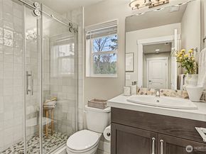 17609 21st Ave W 20, Lynnwood WA 98037