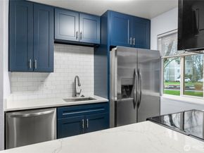 12510 NE 130th Way B106, Kirkland WA 98034