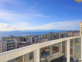 121 Vine Street 1702, Seattle WA 98121