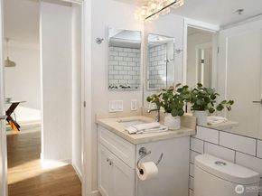 121 Vine Street 1702, Seattle WA 98121