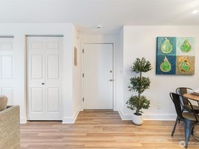 3209 Hoyt Avenue 201, Everett WA 98201