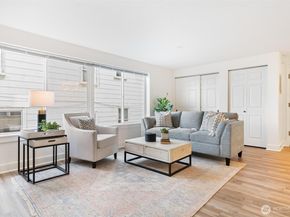 3209 Hoyt Avenue 201, Everett WA 98201