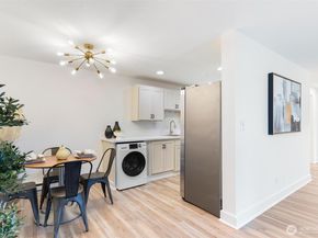 3209 Hoyt Avenue 201, Everett WA 98201