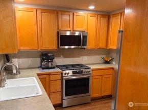 2607 Western Avenue 452, Seattle WA 98121