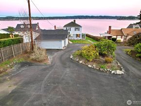 5762 Chico Way NW, Bremerton WA 98312