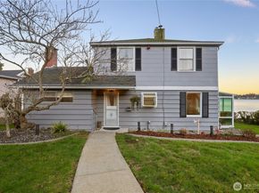 5762 Chico Way NW, Bremerton WA 98312